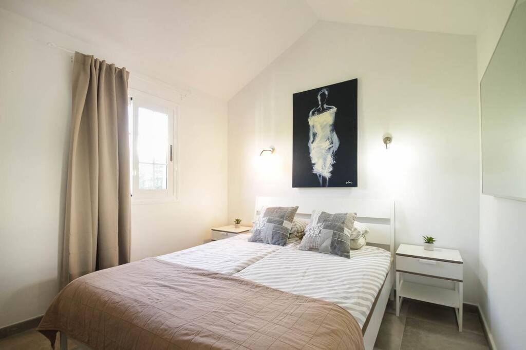 Cozy & Modern Bungalow W/Private Garden Bbq+Wifi 마스팔로마스 외부 사진